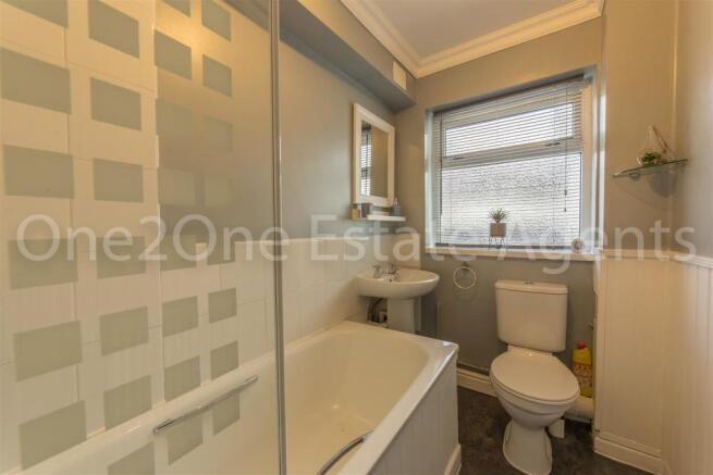 24 Bowen Close-6.jpg