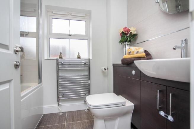 Famliy Bathroom
