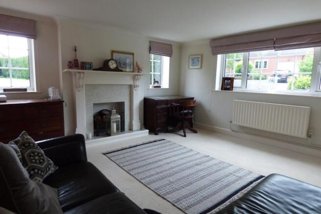 Sitting Room, Vie...