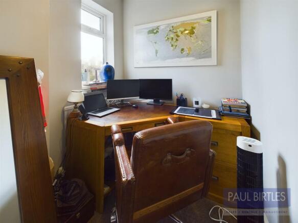 CAM01301G0-PR0261-STILL005.jpg