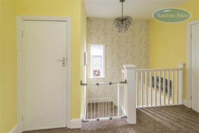 FIRST FLOOR LANDING