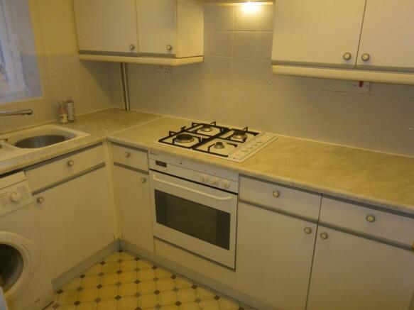 Kitchen (2)