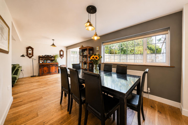 3 bed Detached for sale Image 9