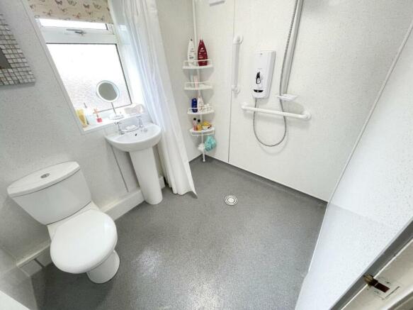 WET ROOM