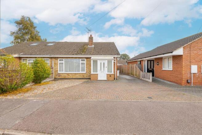 2-bed semi-detached on Meadow Way, Carlton Colville, £240,000