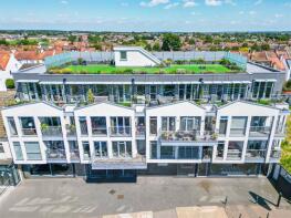 Flat 10, 847 The View, London Road, Westcliff-on-sea SS0 9FA