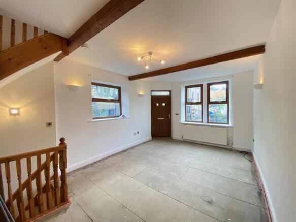 2 bed House to rent Image 9