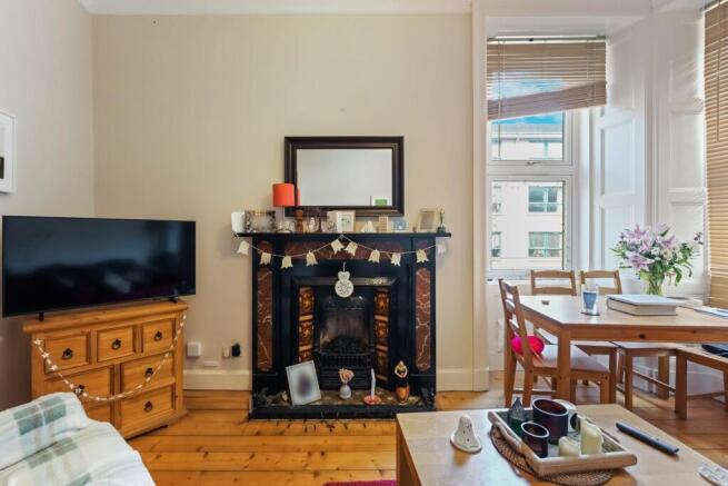 31 (1F3) Duff Street, Dalry, Edinburgh photo 4