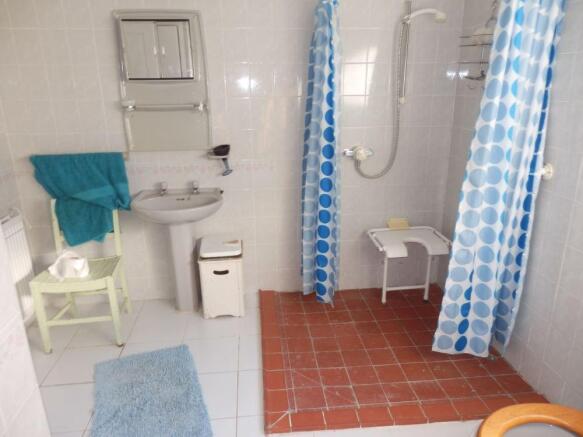 Photo 16