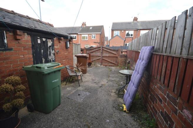 2 bed Terraced for sale Image 7
