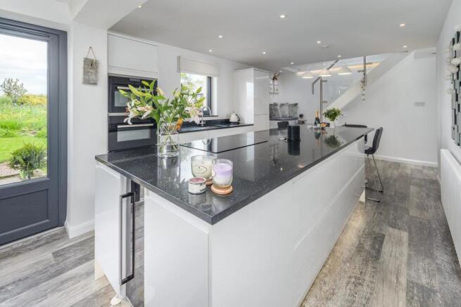 Kitchen Diner-4.jpg