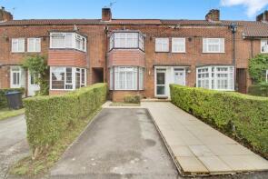 60, Newfields, Welwyn Garden City AL8 6YT