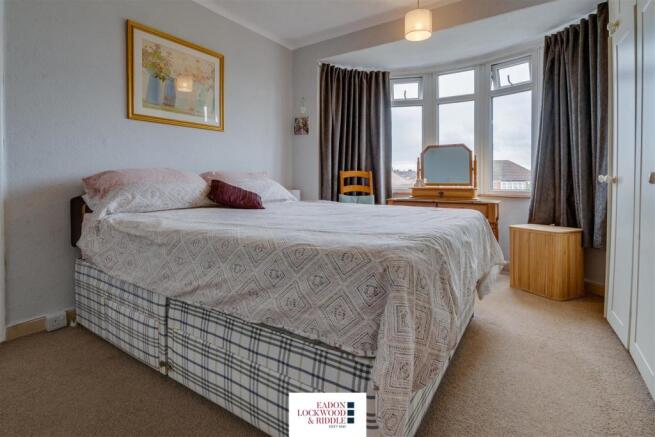 Bedroom 1-1.jpg
