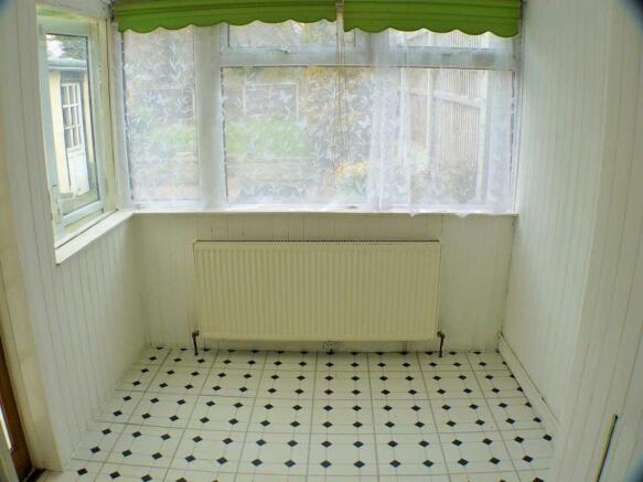 Dining Area: