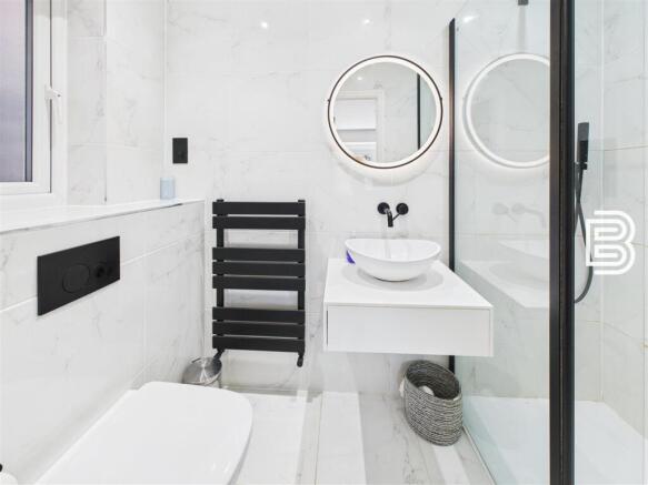 Ensuite.jpg