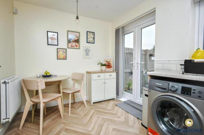 3 bed Semi-Detached for sale Image 5