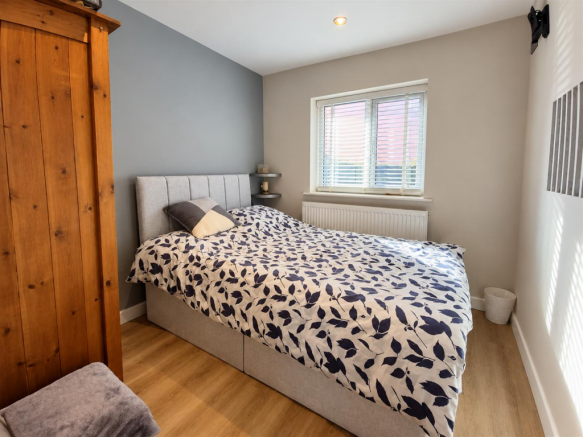 35, Kenwith View, Bideford photo 4