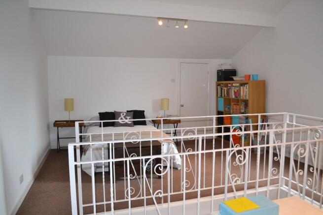 Bedroom4