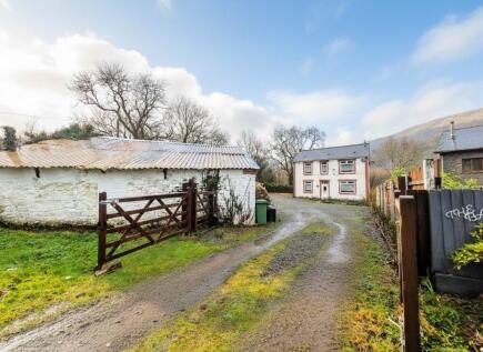 Poplar House, Abercynon, Mountain Ash