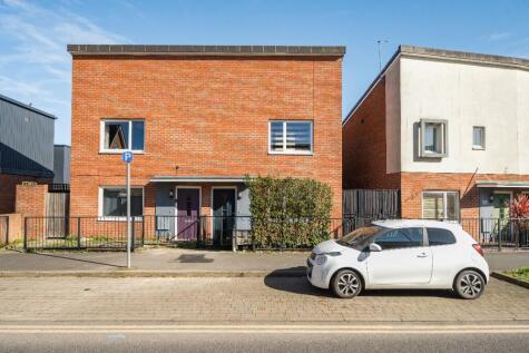 Drake Avenue, Peterborough, Cambridgeshire, PE2