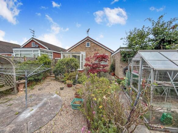 3 bed Detached Bungalow for sale Image 9