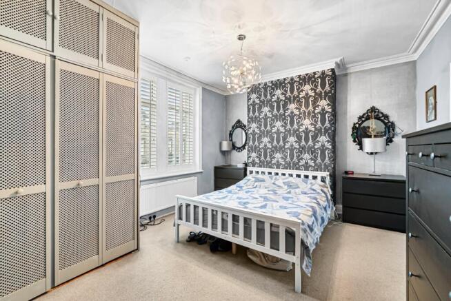 3 bed Terraced for sale Image 10