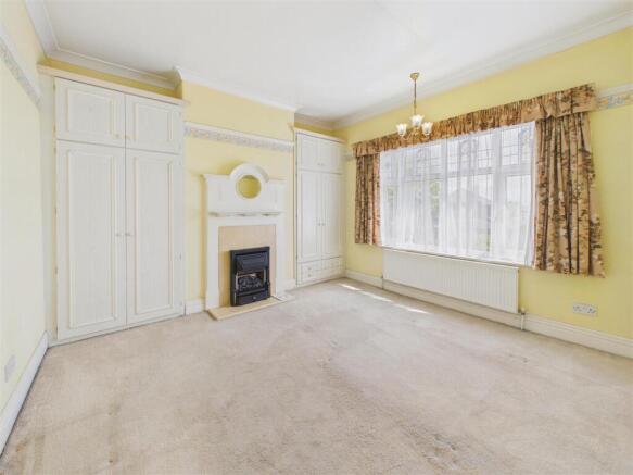 3 bed Semi-Detached for sale Image 11