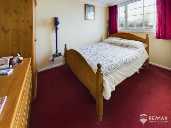 Bedroom 2.jpg