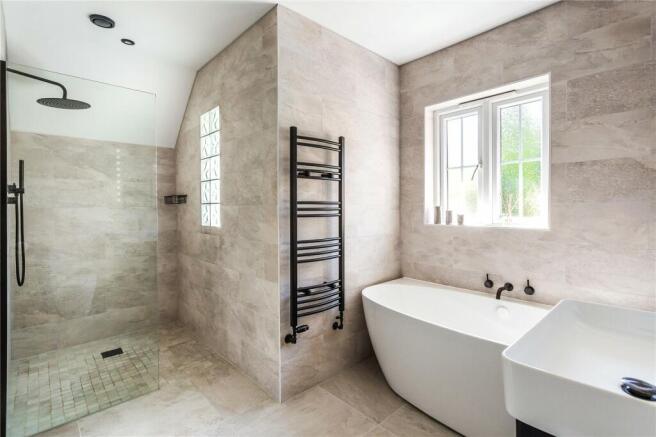 Master Ensuite