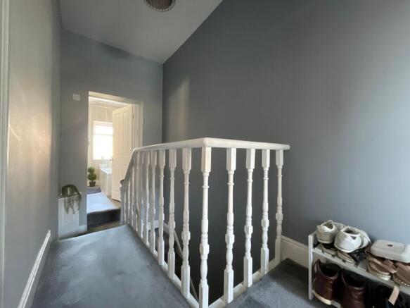 2 bed Terraced for sale Image 6