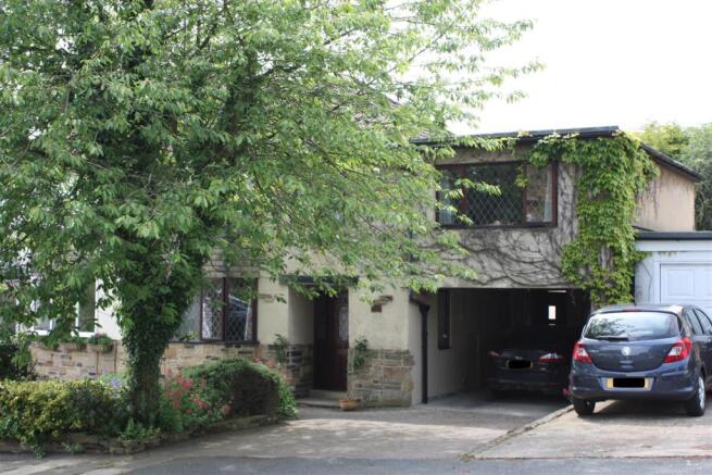 External with plates