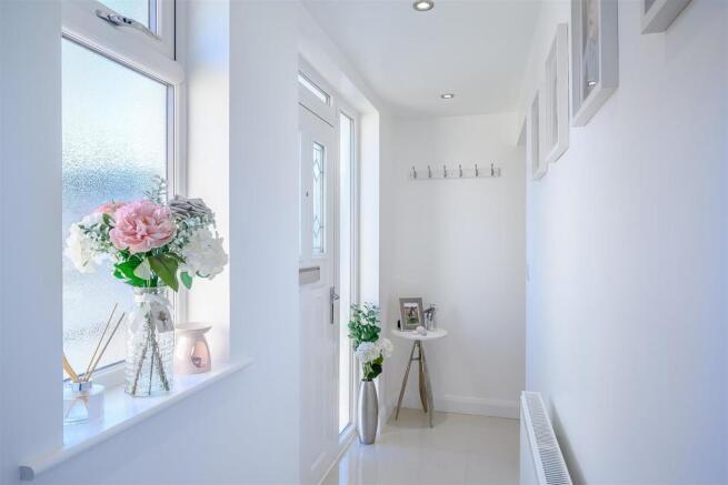 8489048-interior13.jpg
