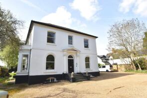 Flat 1, Roydon Lodge, Woburn Hill, Addlestone KT15 2QG