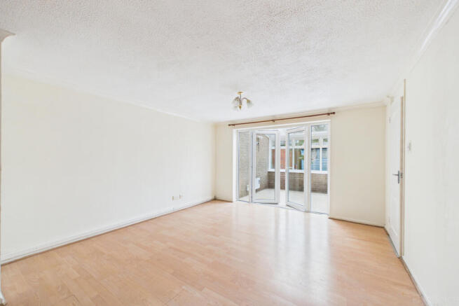 CAM05449G0-PR0055-STILL003