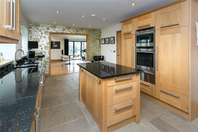 Kitchen (B)