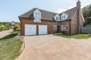 8, Weatherall Close, Faversham ME13 9UL