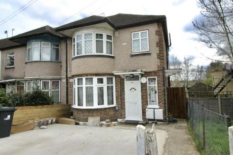 Birkbeck Avenue, Greenford