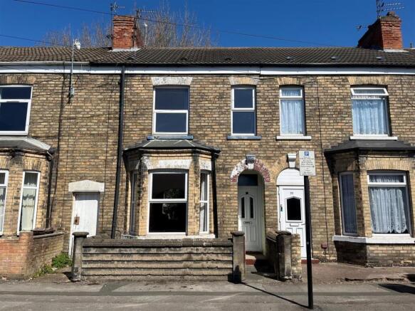 4 bedroom Terraced for sale