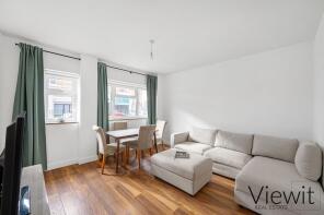 9, Adrian House, Wyvil Road, London SW8 2SN