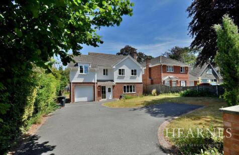 Wincombe Drive, Ferndown, BH22