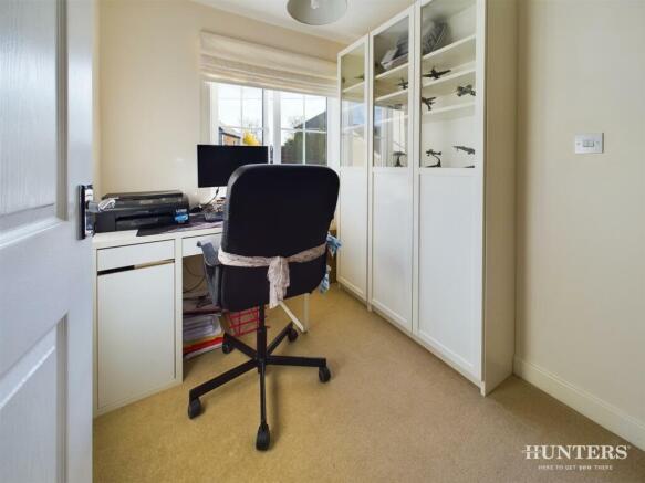 CAM02274G0-PR0112-STILL015.jpg