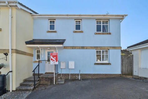 Holly Close, Chudleigh