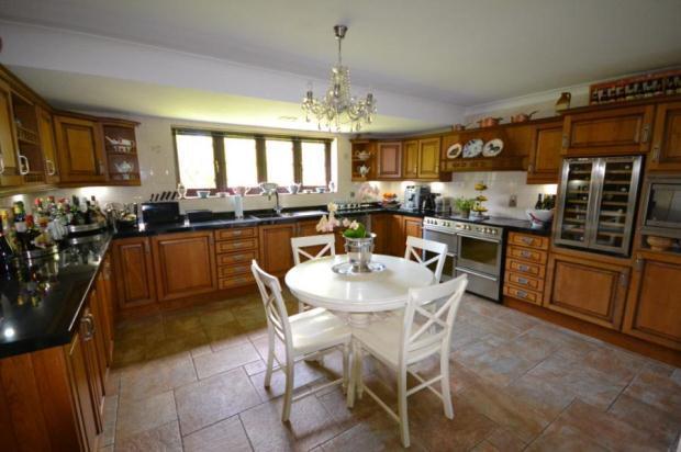 Kitchen/Breakfast