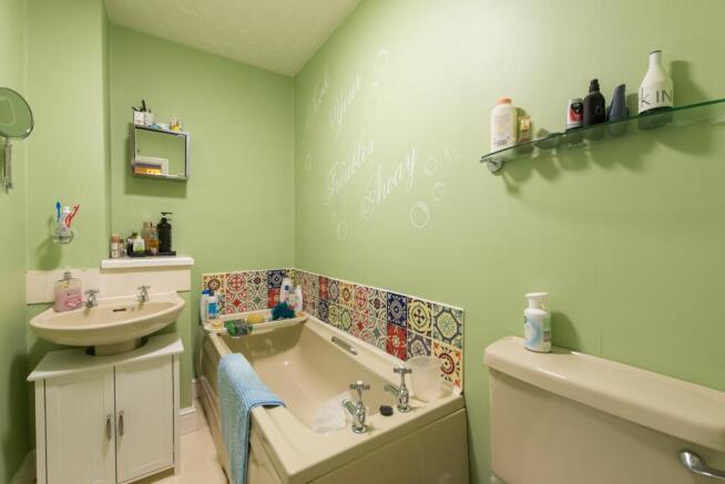 Photo 7