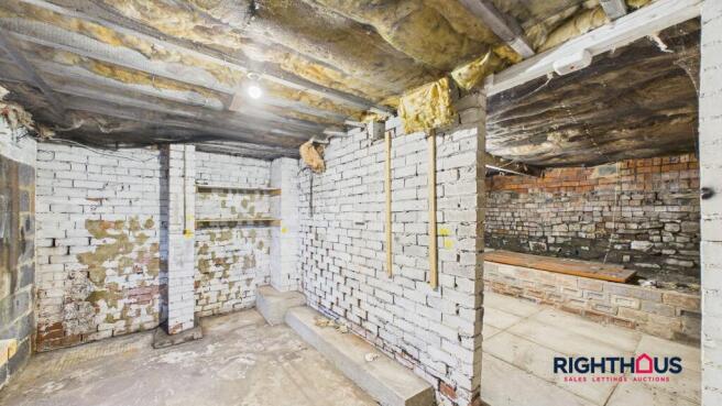 3 bed Terraced to rent Image 10