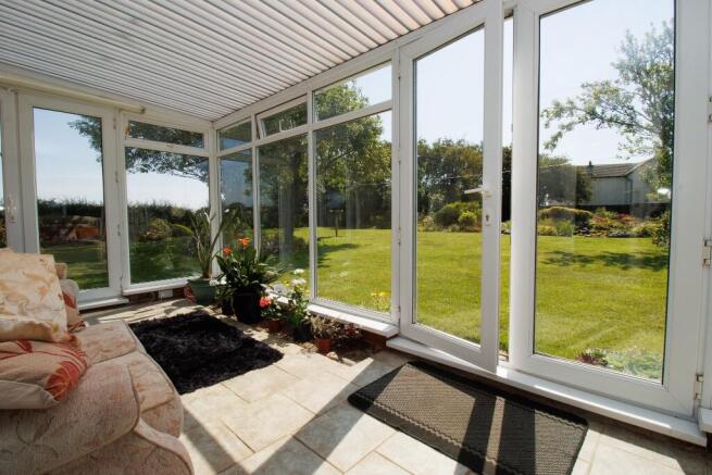 3 bed Detached Bungalow for sale Image 10