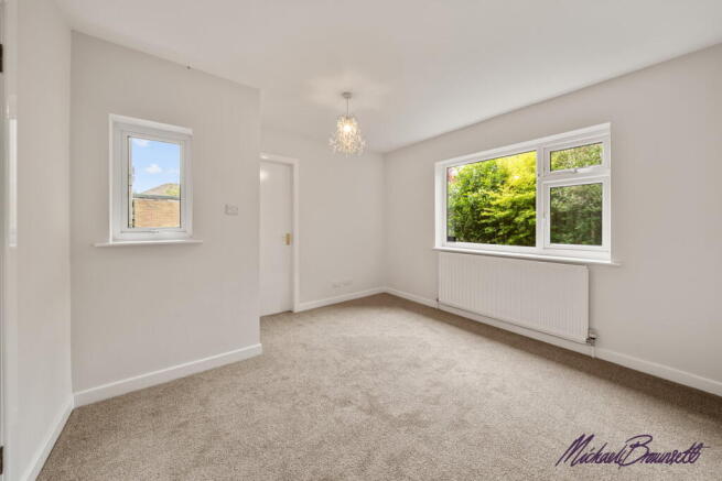 3 bed Detached for sale Image 7