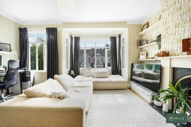 87 Drayton Road -...