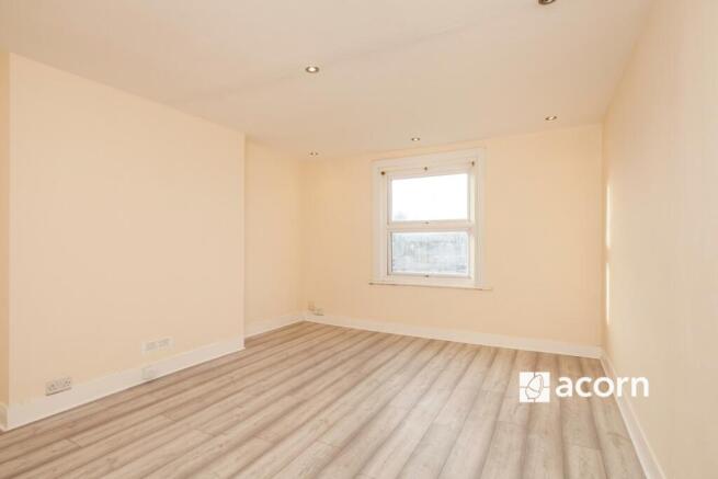 f19985d8-dc10-f11...