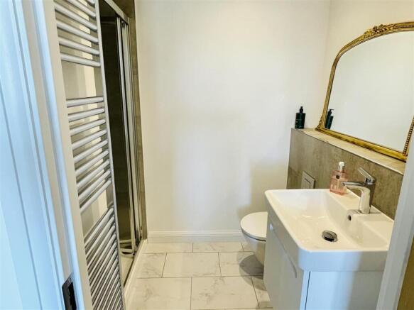En-Suite.jpeg